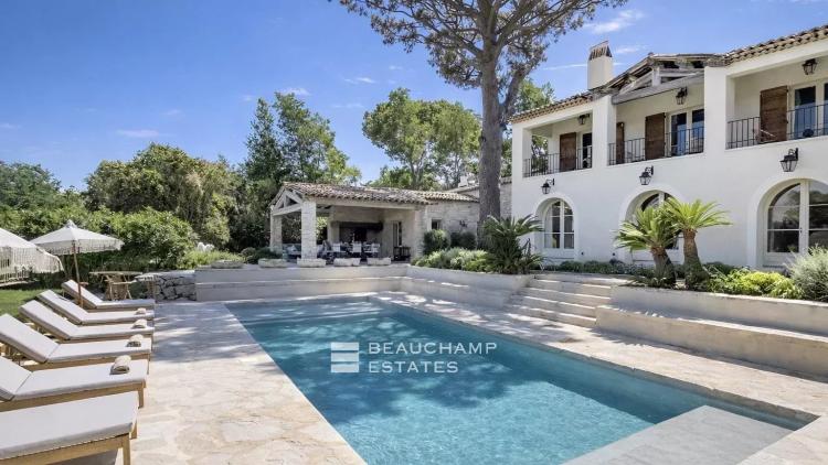 Villa néo-provençale chic à deux pas du centre ville de Saint-Tropez