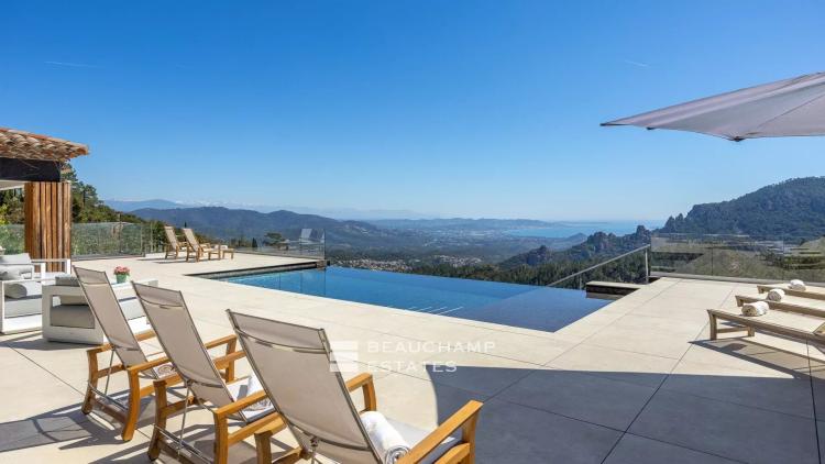 Villa contemporaine - 5 chambres, vue mer et montagne