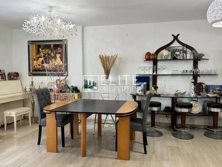APPARTEMENT 5 PIÈCES DE 131 m² + 2 PARKINGS ET 2 CAVES – CANNES