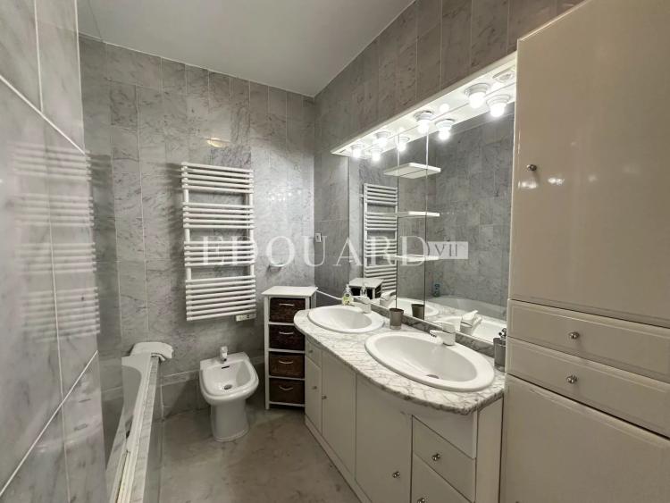Deux pièces à vendre dans résidence de grand standing avec conciergerie, piscine, sauna et salle de sport