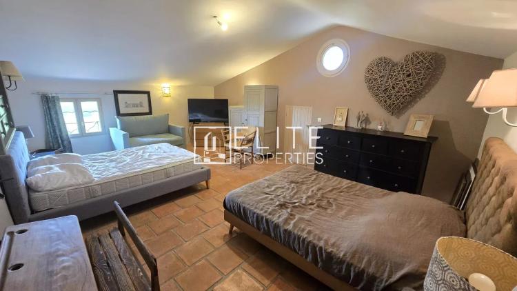 MAISON EN PIERRE 233m² & PISCINE + DÉPENDANCES - GRASSE