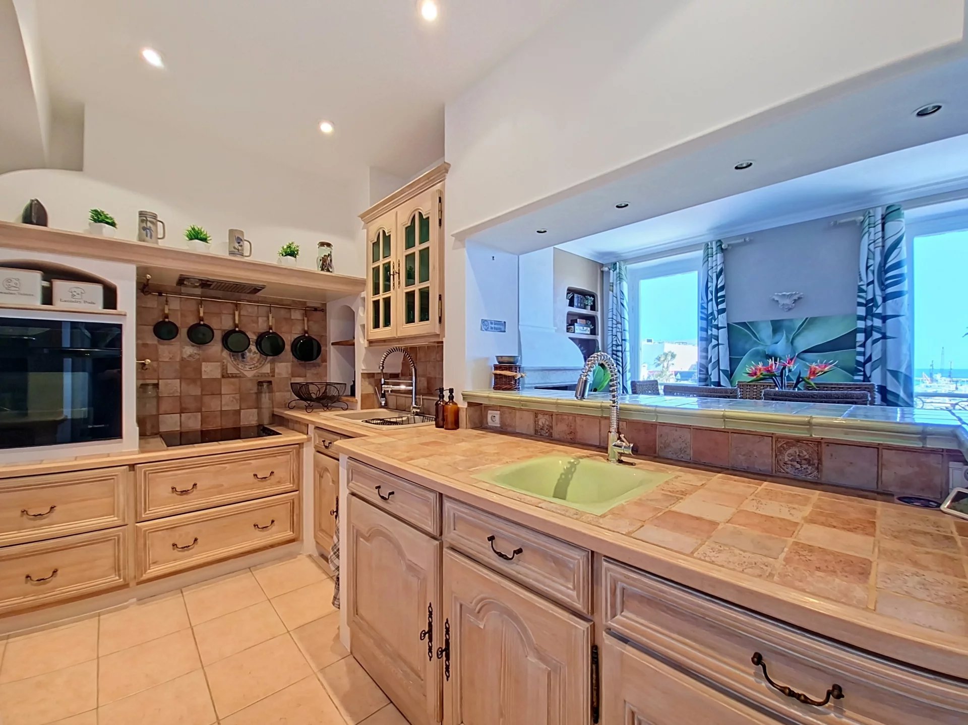 VENTE APPARTEMENT CANNES BANANE - SUPERBE VUE PANORAMIQUE