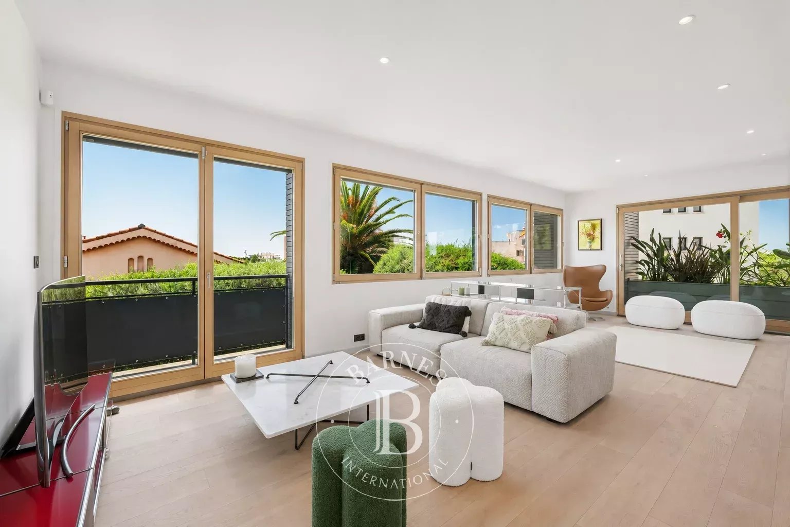 ROQUEBRUNE CAP MARTIN - ÉLÉGANTE VILLA CONTEMPORAINE AVEC VUE MER ET PISCINE