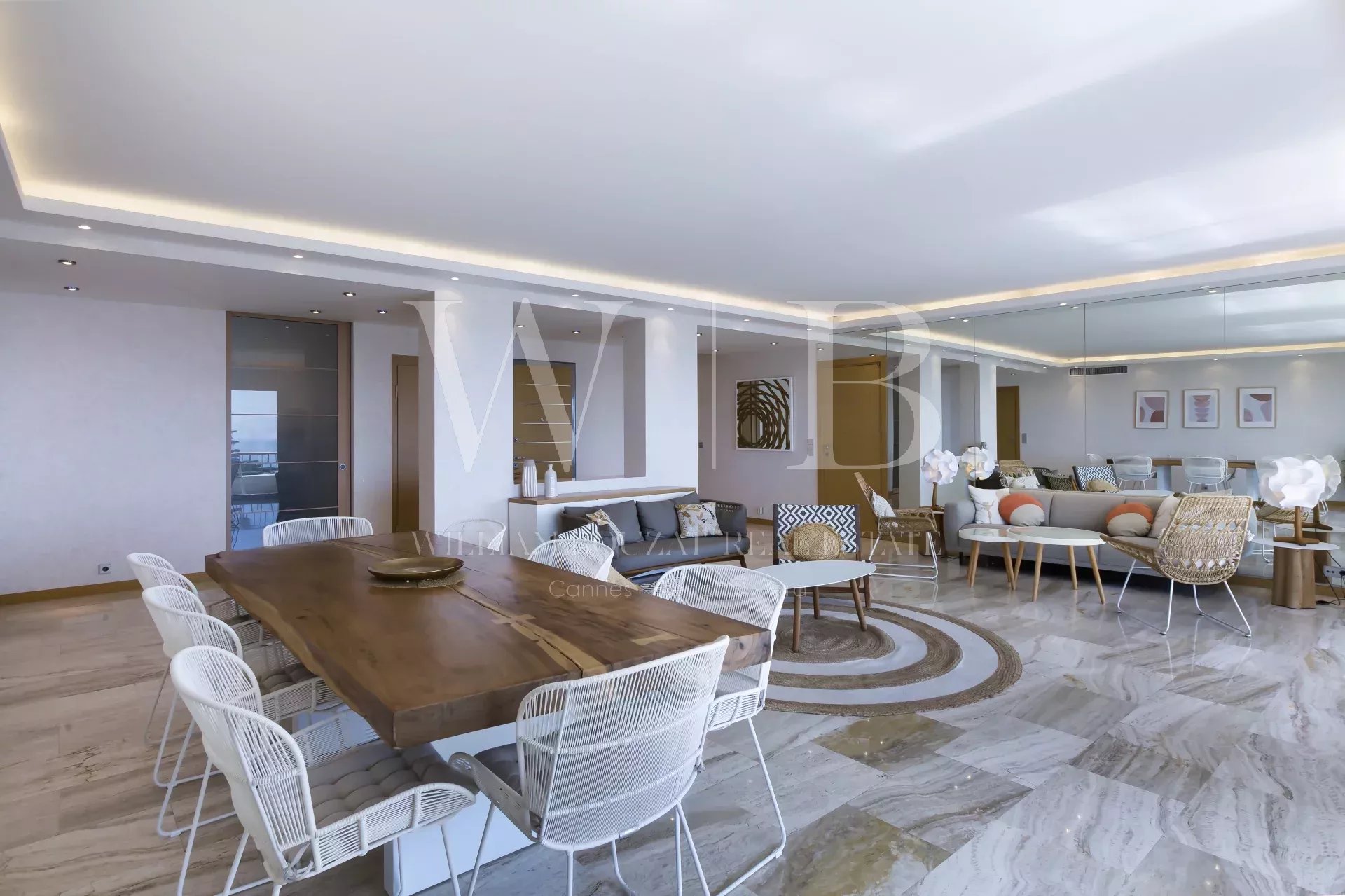 Cannes, la Californie - 5 Pièces avec vue féérique sur la mer et la baie de Cannes - Prestigieuse résidence