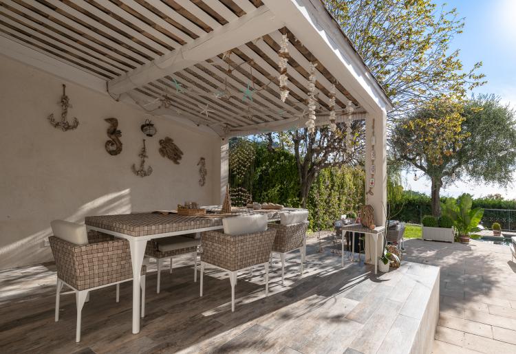 Villa de luxe avec vue sur la mer à louer à Èze | Vue panoramique et piscine