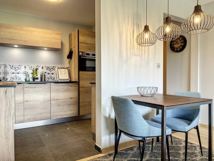 Magnifique appartement de 2.5 pièces refait à neuf avec belle vue