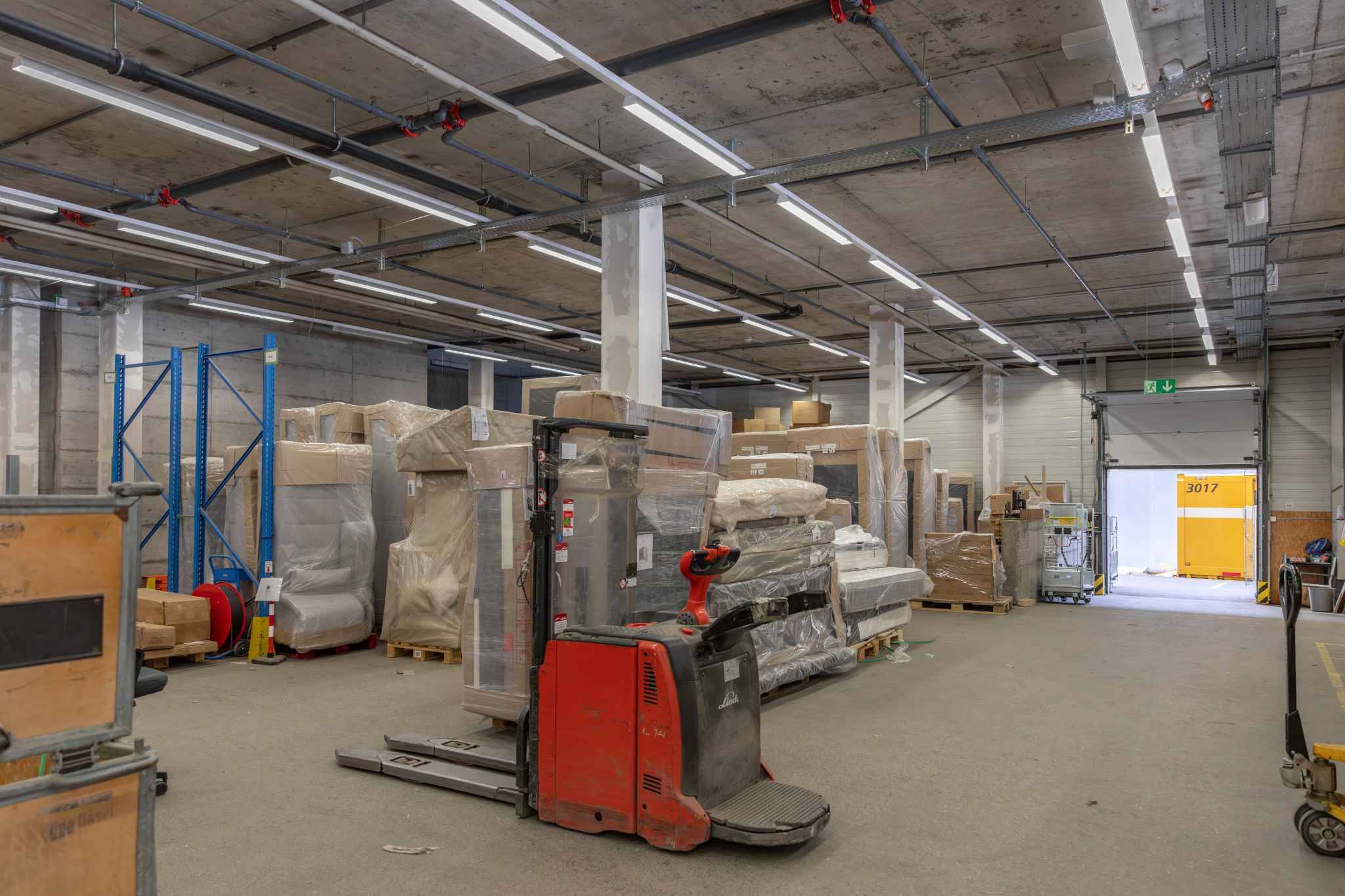 RARE ! Surface de stockage de 389 m² au centre de Genève