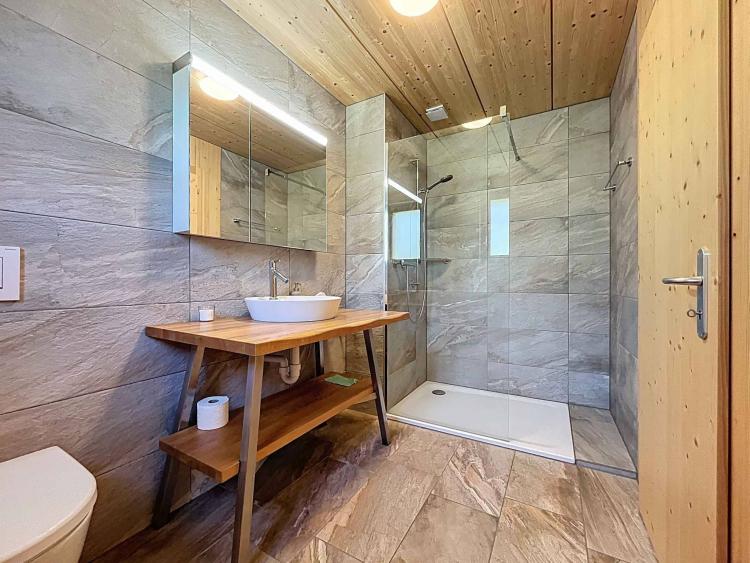 Chalet contemporain avec vue dégagée sur les montagnes
