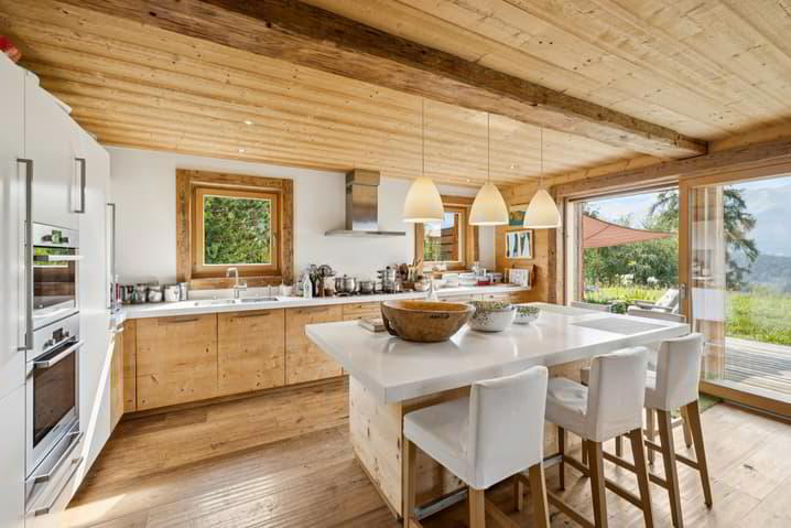 Elegantes Familienchalet mit Panoramablick & Terrassengarten