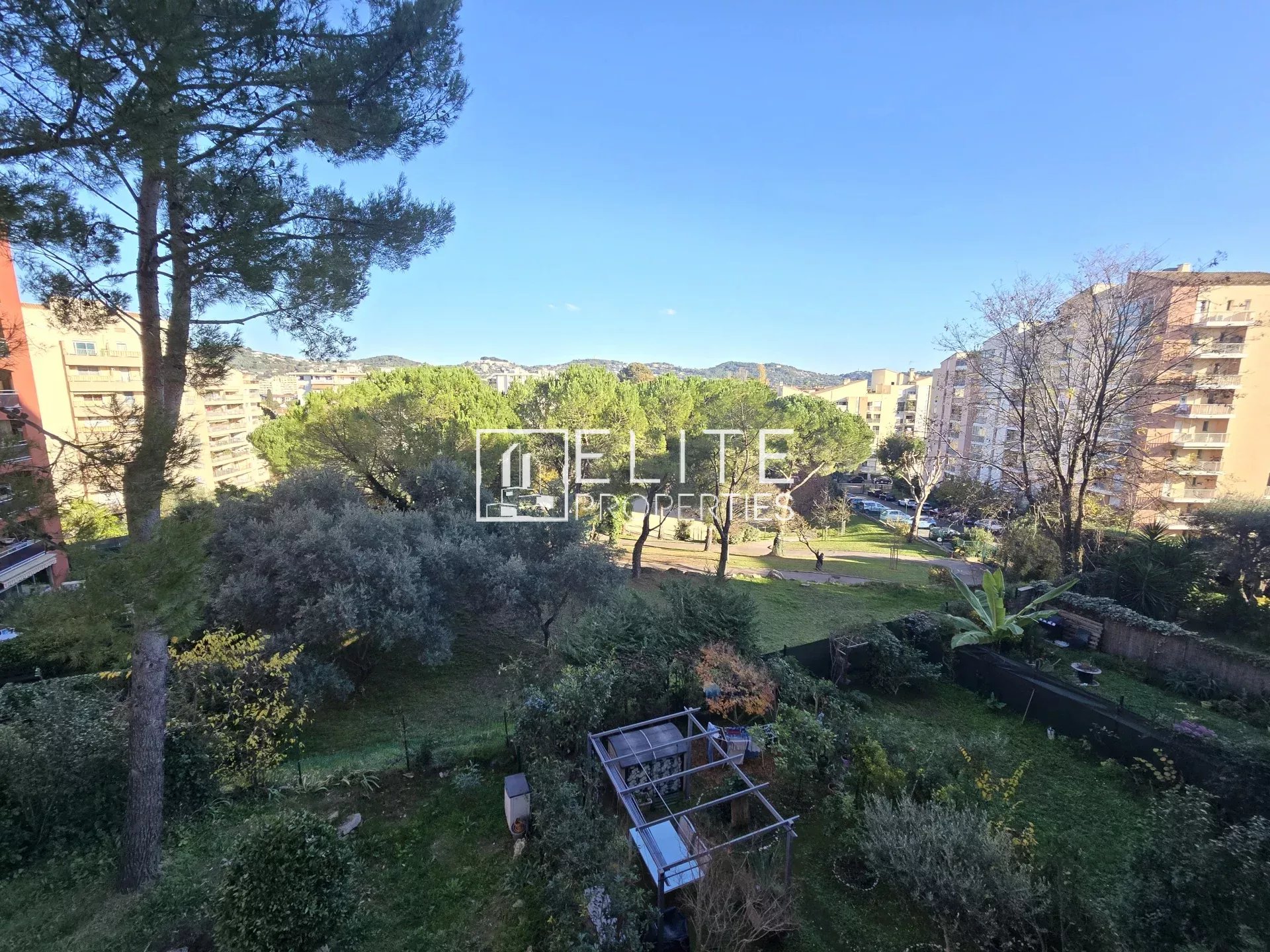 APPARTEMENT 3 PIÈCES DE 67m² + PARKING ET CAVE – LE CANNET