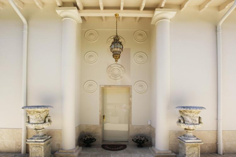 Exclusivité: Magnifique villa classique proche du golf 