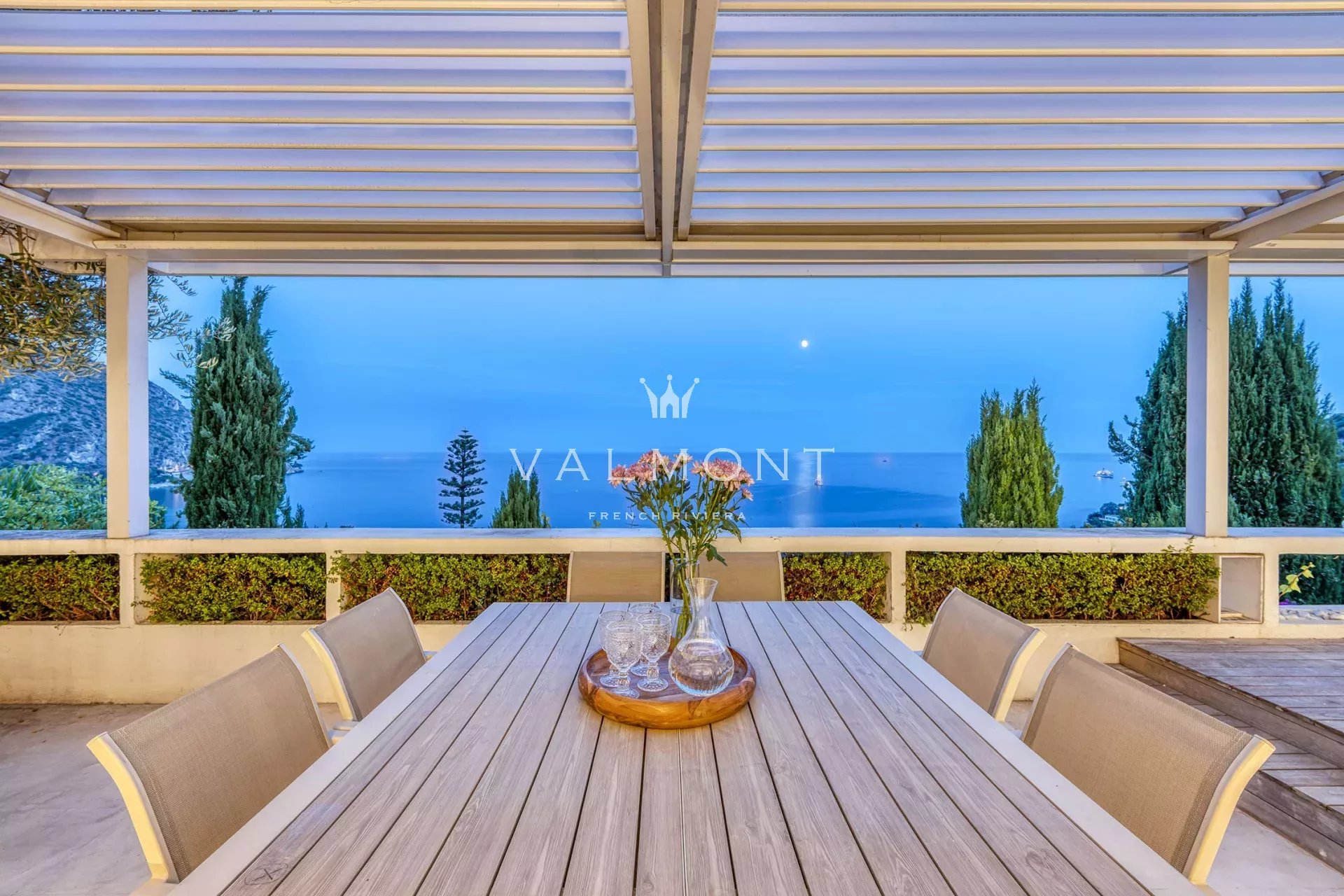 Belle villa avec vue mer panoramique