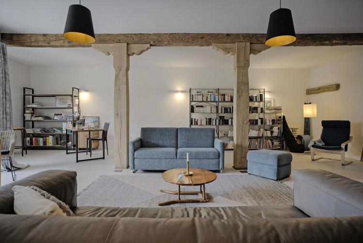 Immeuble historique entièrement rénové comprenant 3 appartements