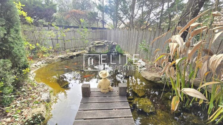 MAISON DE 260 m² – PISCINE CHAUFFÉE – ROQUEFORT-LES-PINS