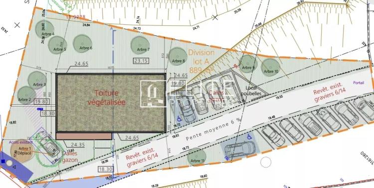 TERRAIN CONSTRUCTIBLE PEGOMAS