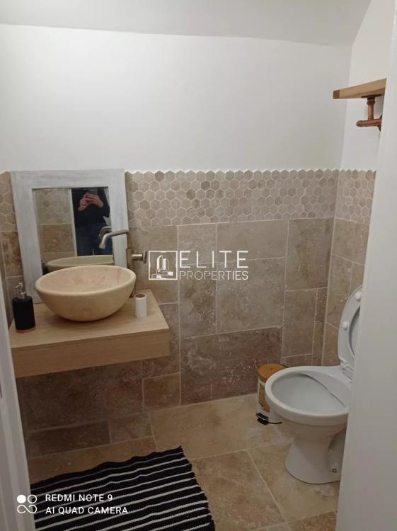 LOCAL COMMERCIAL 103 m² – TERRASSE PRIVATIVE – MOUGINS