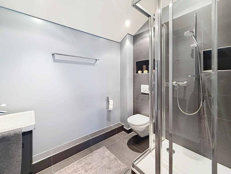 EXCLUSIVITE - Spacieux et lumineux appartement de 4,5 pièces + mezzanine