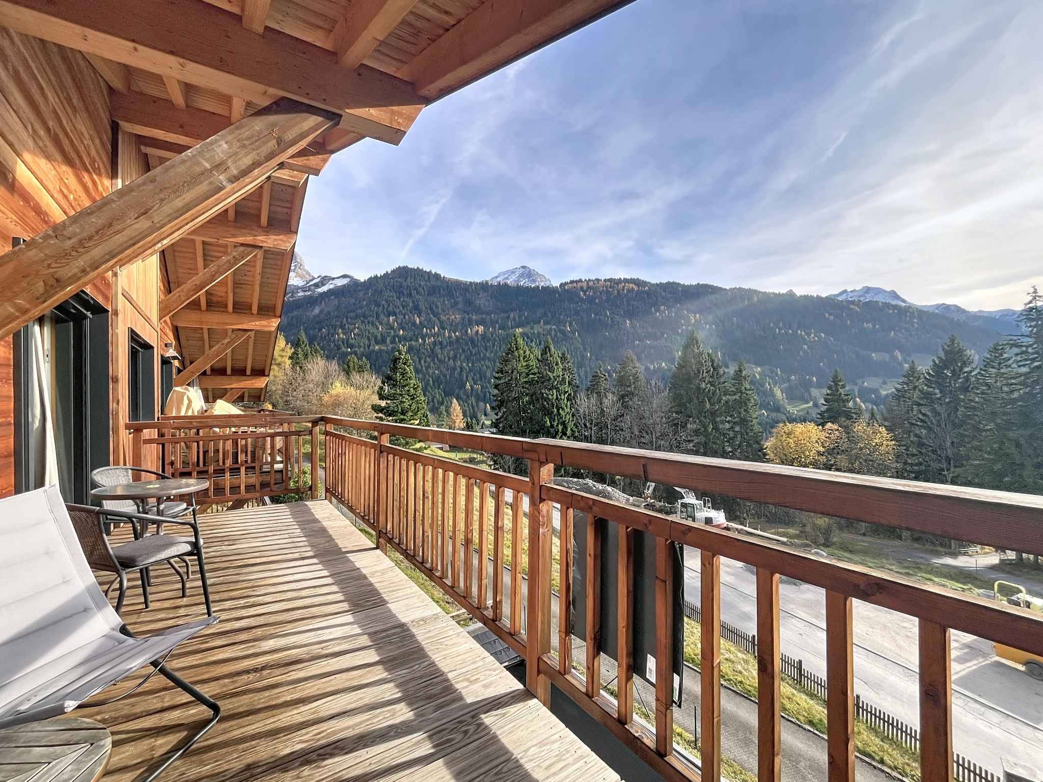 Appartement avec cachet face aux montagnes, à deux pas des pistes