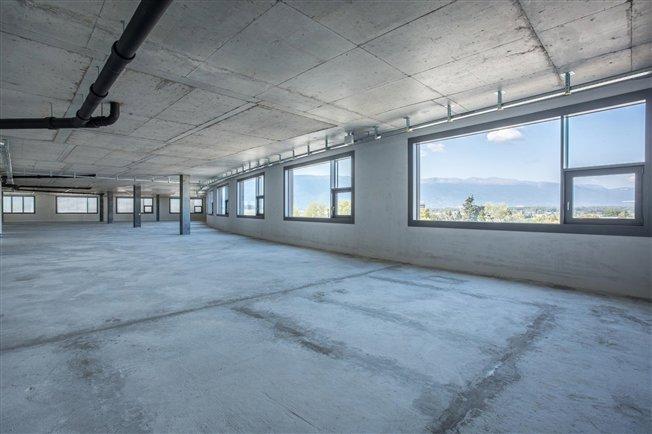 SEHEN SIE IHRE AKTIVITÄTEN WEIT VORAUS - Geschäftsfläche 1.020 m² – 3. Etage des Atrium Park – Horizon - Meyrin