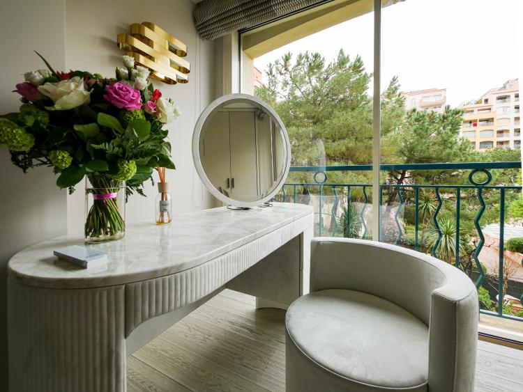 FONTVIEILLE - CYCLADES - LUXUEUX 5 PIECES