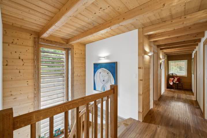 Elegantes Familienchalet mit Panoramablick & Terrassengarten