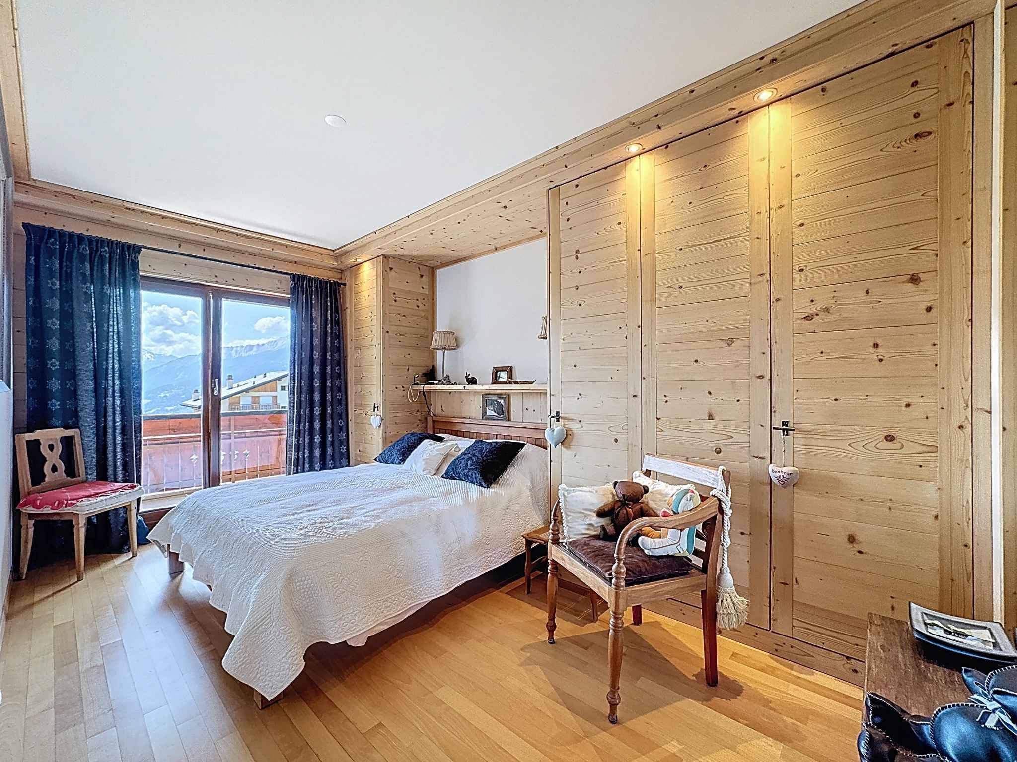 EXCLUSIVITE - Bel appartement de 4.5 pièces avec vue