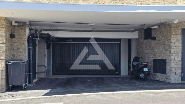 CAP D'AIL - GARAGE EN SOUS-SOL - RESIDENCE NEUVE EN CENTRE-VILLE