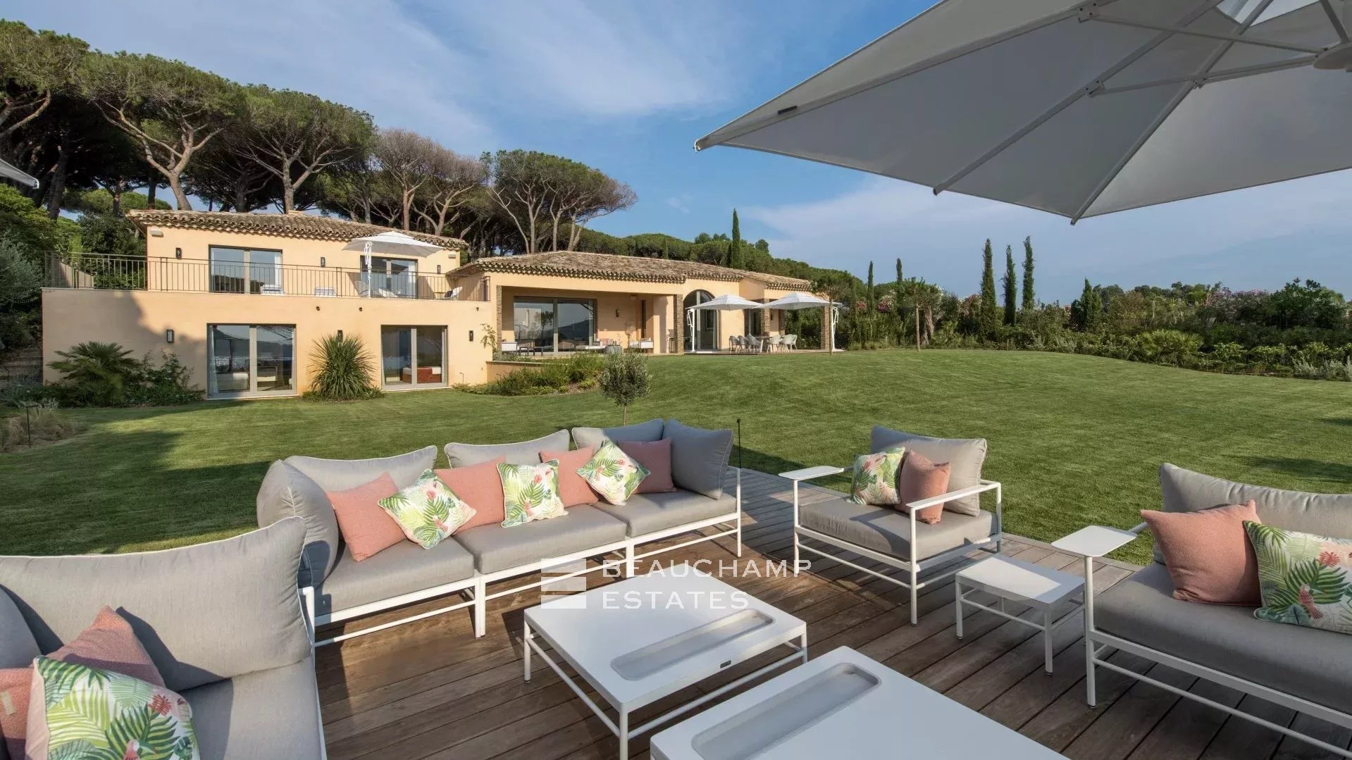 Majestueuse villa à 100 mètres de la plage des Canoubiers à Saint-Tropez