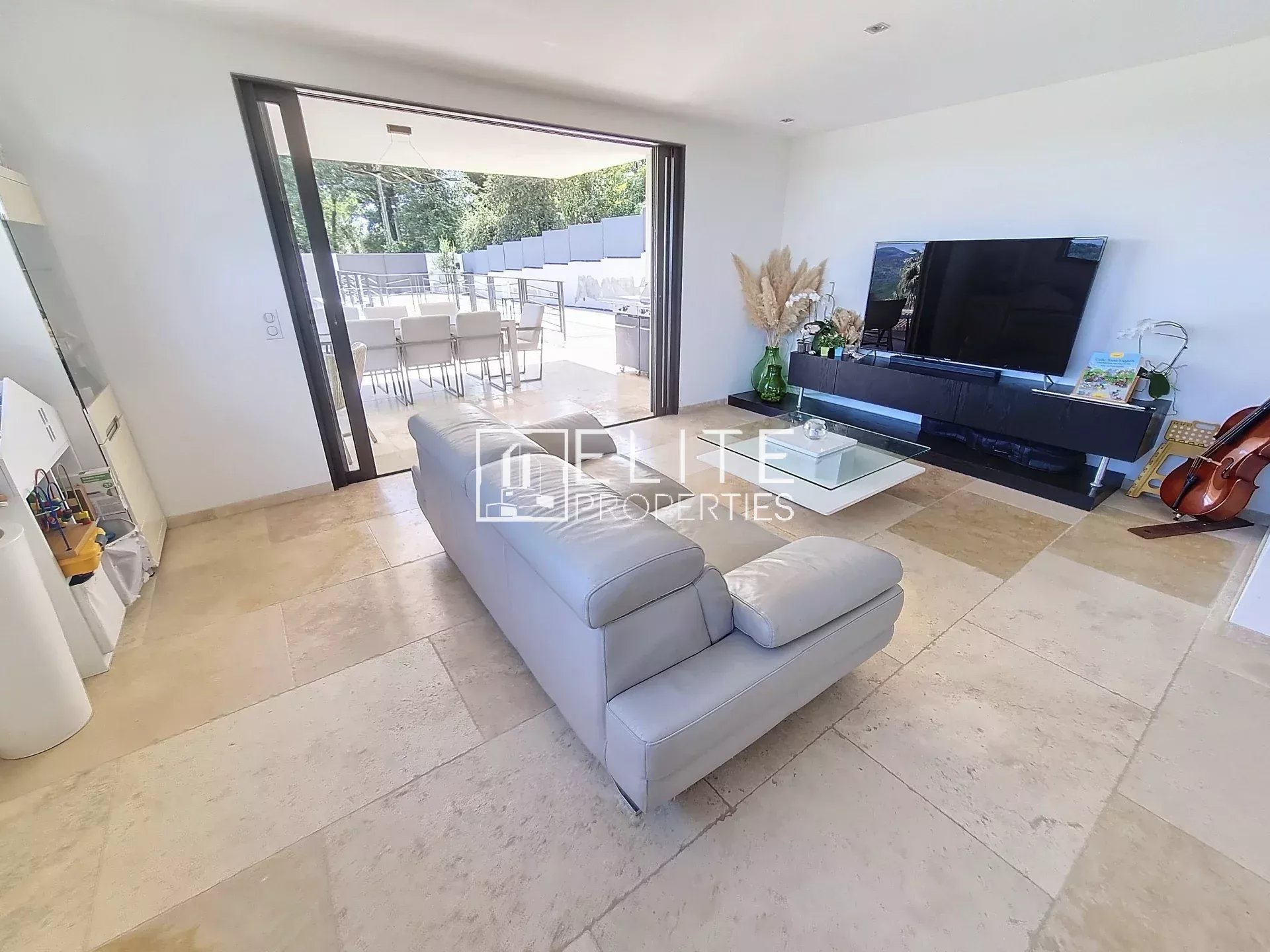 MAISON MODERNE 4 PIECES 126m² LE TIGNET