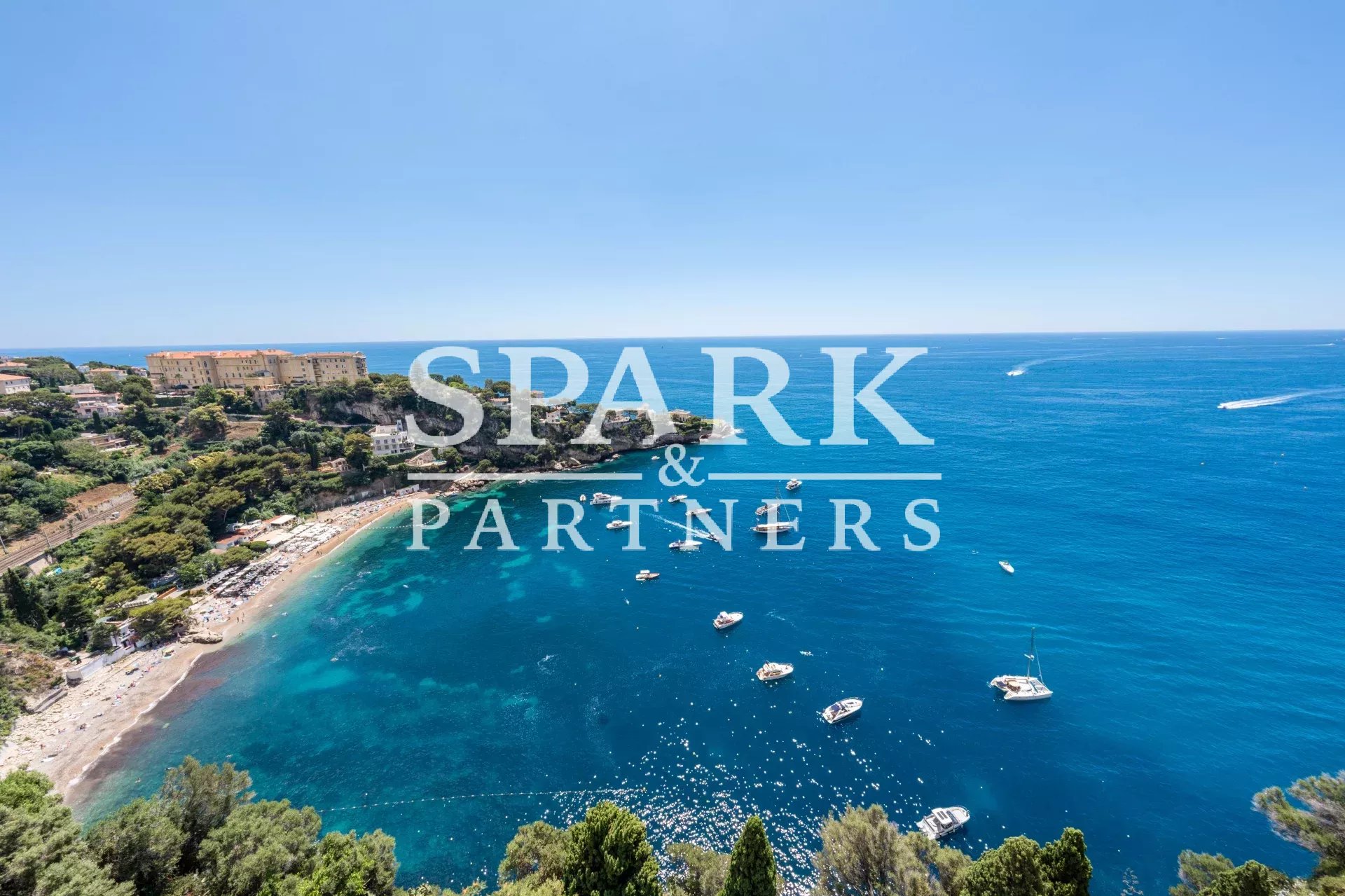 SUBLIME APPARTEMENT 3 PIECES - VUE MER PANORAMIQUE - RÉSIDENCE AVEC PISCINE