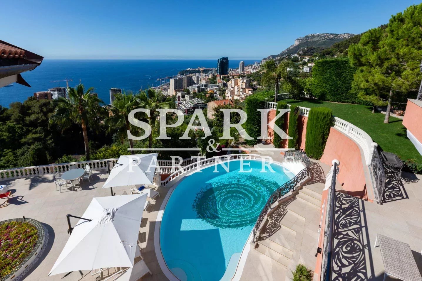 Roquebrune Cap Martin - Splendide villa avec vue mer panoramique