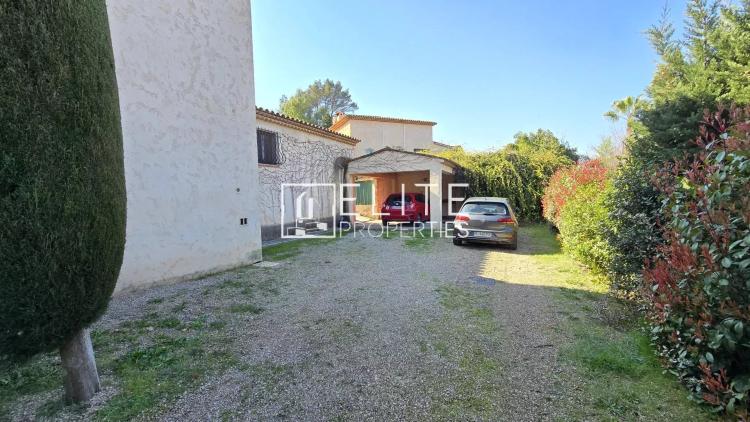 MAISON 6 PIÈCES DE 200 m² AU CALME + PISCINE – MOUANS-SARTOUX