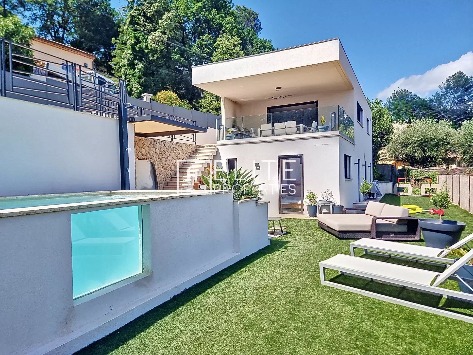 MAISON MODERNE 4 PIECES 126m² LE TIGNET