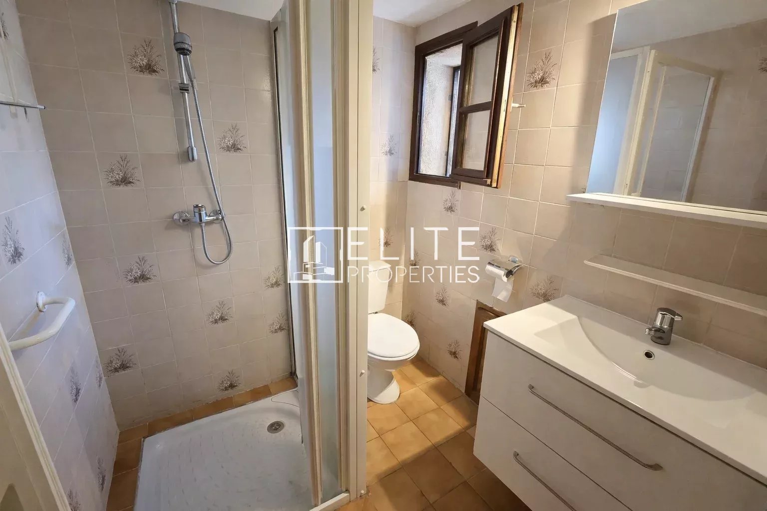MAISON 4 PIÈCES DE 90 m² AU CALME + GARAGE 52m² PEGOMAS