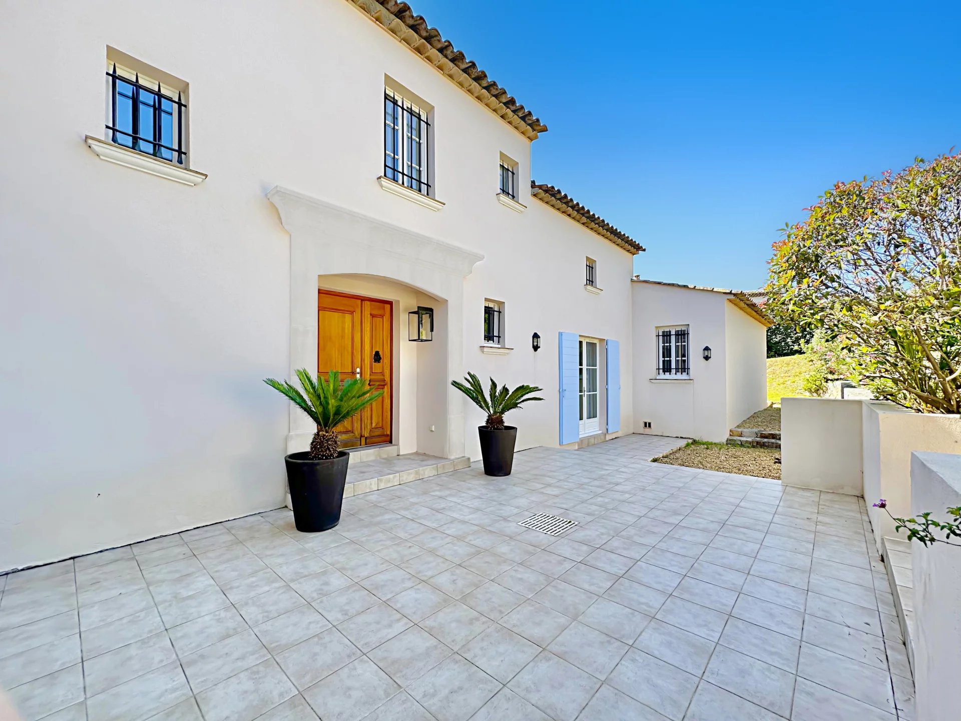 Villa dans un domaine sécurisé à vendre à Grimaud