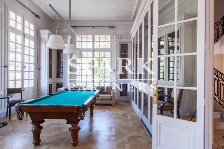 Roquebrune Cap Martin - Villa de prestige limitrophe Monaco