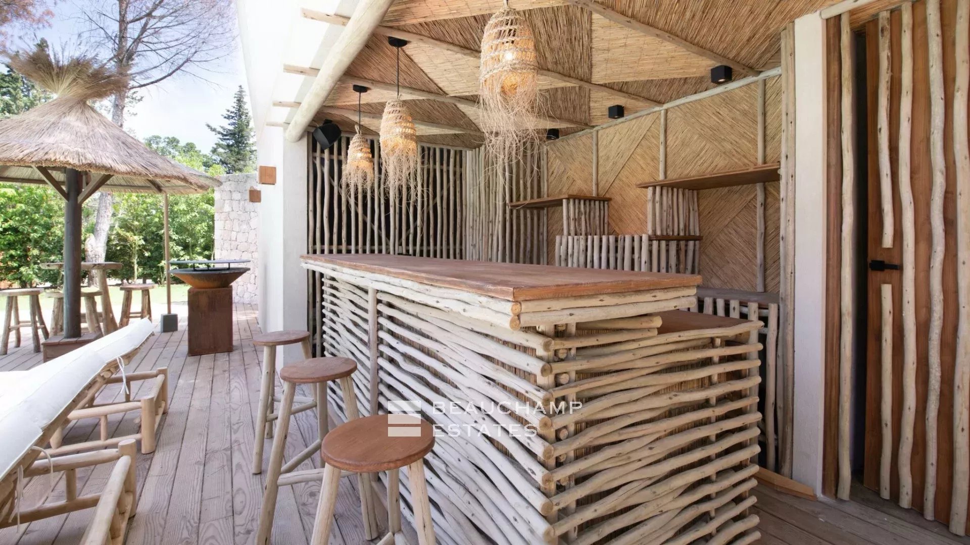 Villa luxueuse esprit balinaise située à Ramatuelle à quelques minutes des plages de Pampelonne