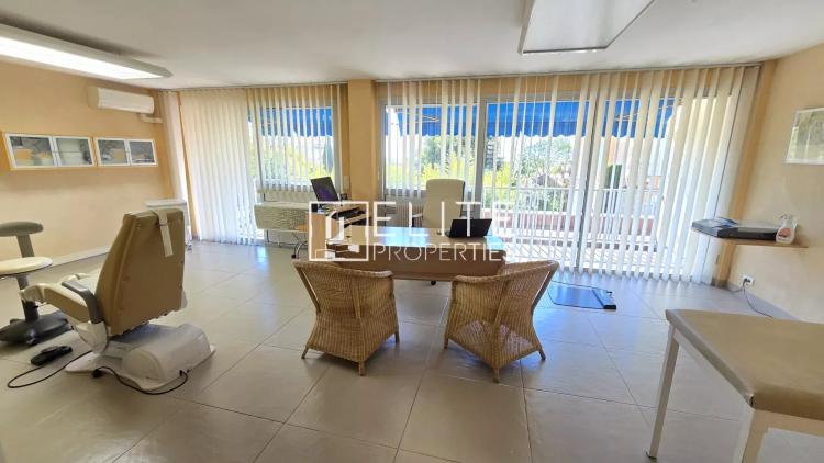 APPARTEMENT 2/3 PIÈCES 68m² + PARKING – GRASSE