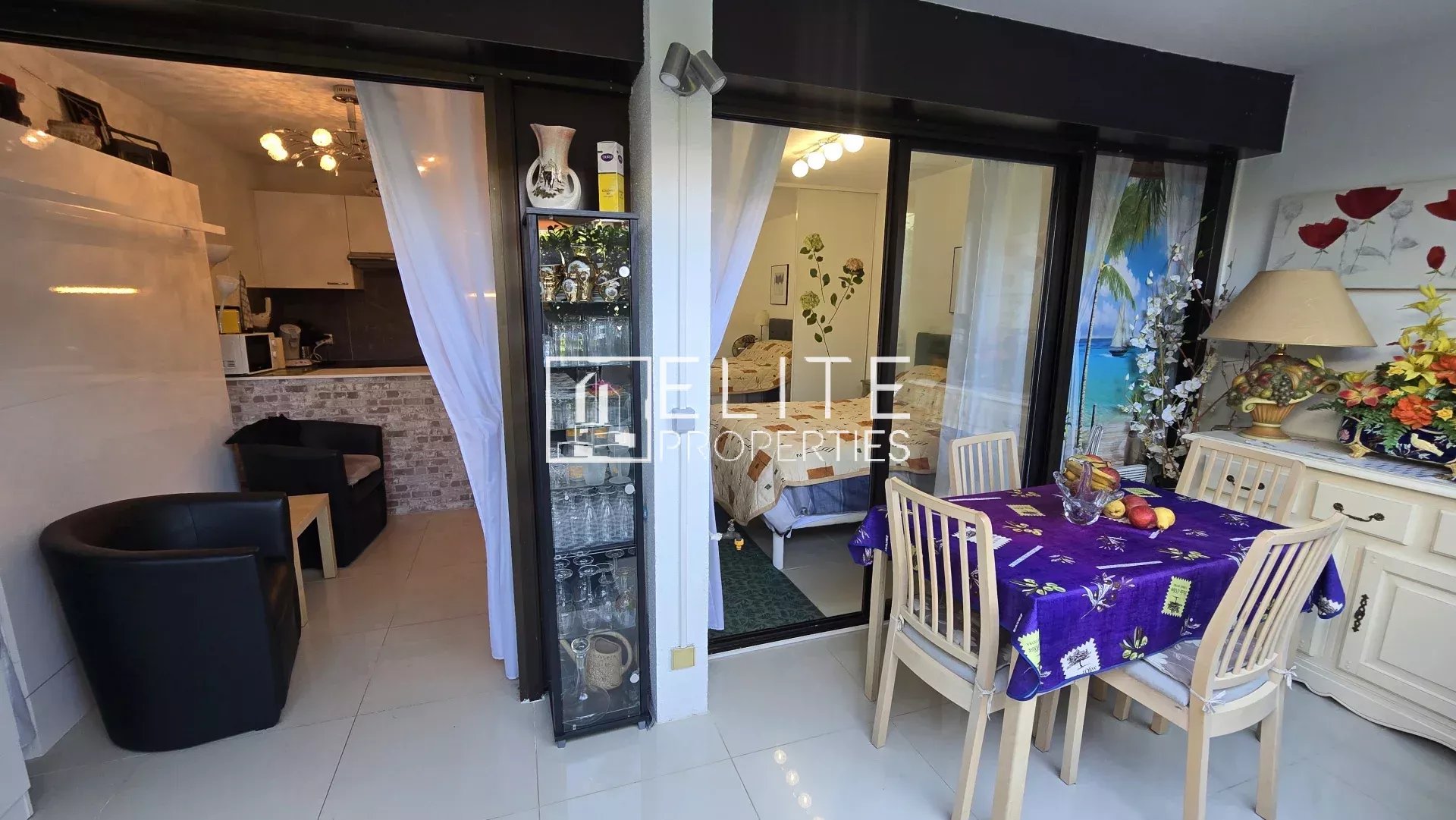 APPARTEMENT 2 PIÈCES DE 33m² + PISCINE, PARKING ET CAVE – MANDELIEU
