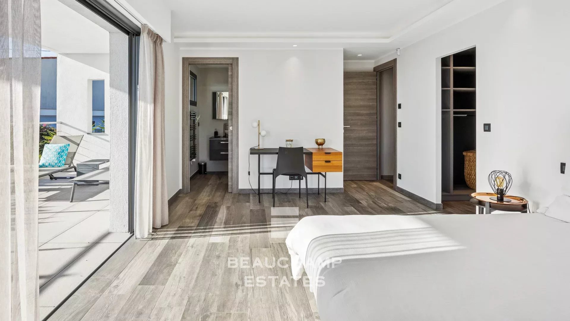 Villa contemporaine 3 chambres avec vue mer panoramique - Mougins