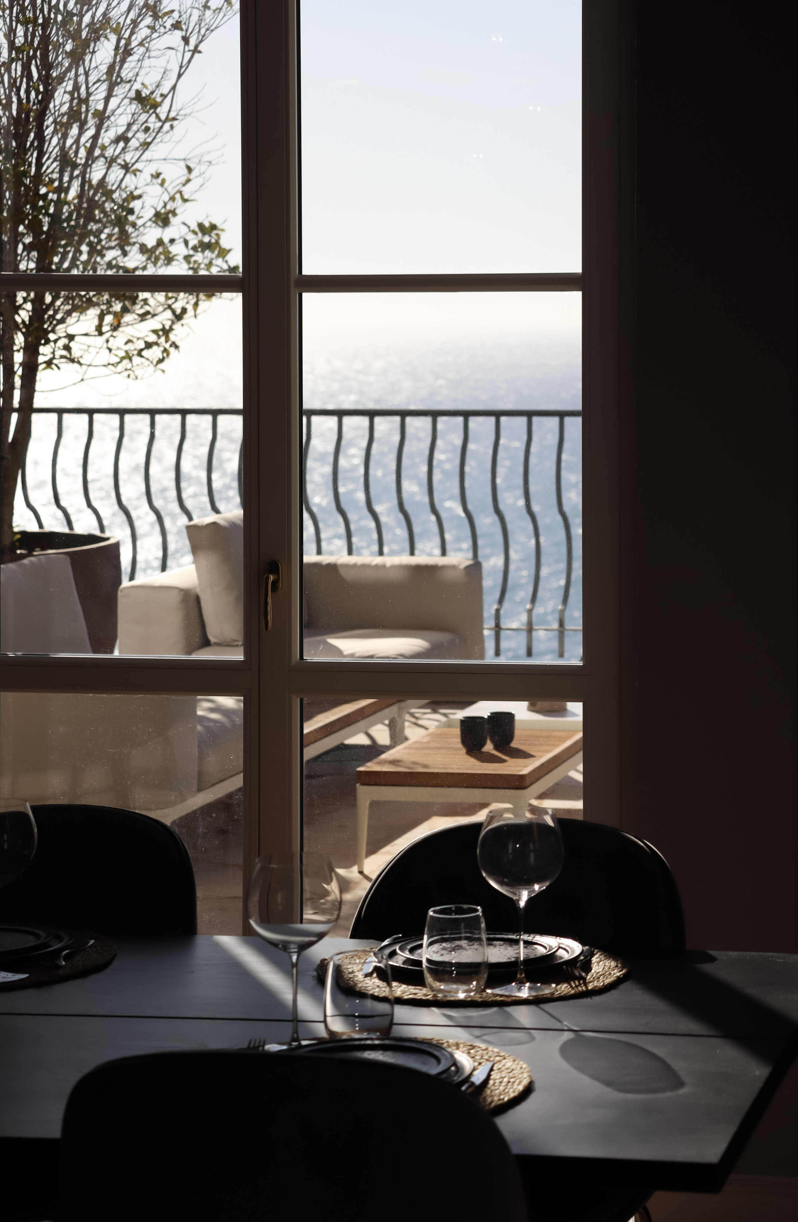 ROQUEBRUNE-CAP-MARTIN - TRIPLEX - CHATEAU DE LA MER - MATERIAUX HAUT DE GAMME - VUE MER