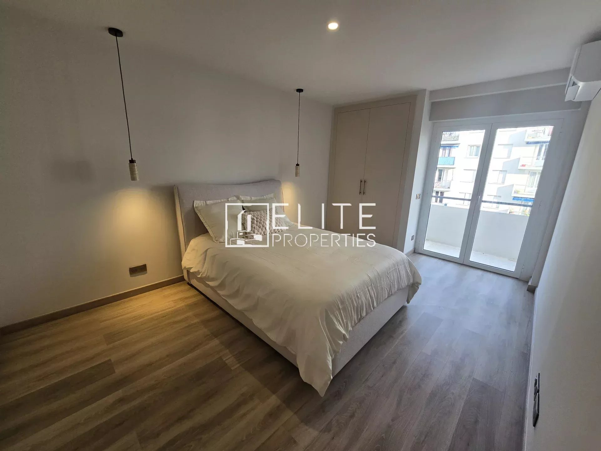 APPARTEMENT 3 PIÈCES DE 81m² + GARAGE ET CAVE – LE CANNET