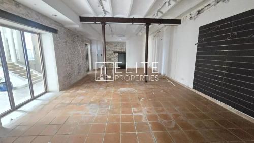 LOCAL COMMERCIAL 103 m² – TERRASSE PRIVATIVE – MOUGINS