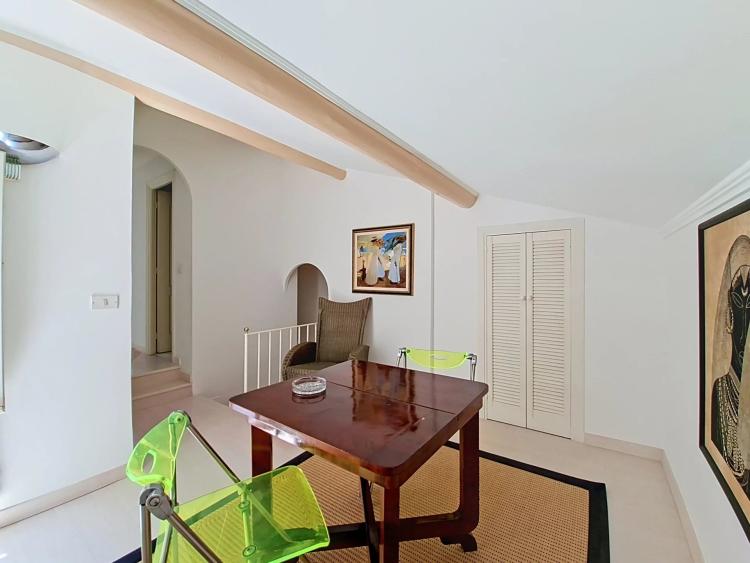 VENTE APPARTEMENT DUPLEX DERNIER ETAGE - CANNES CENTRE