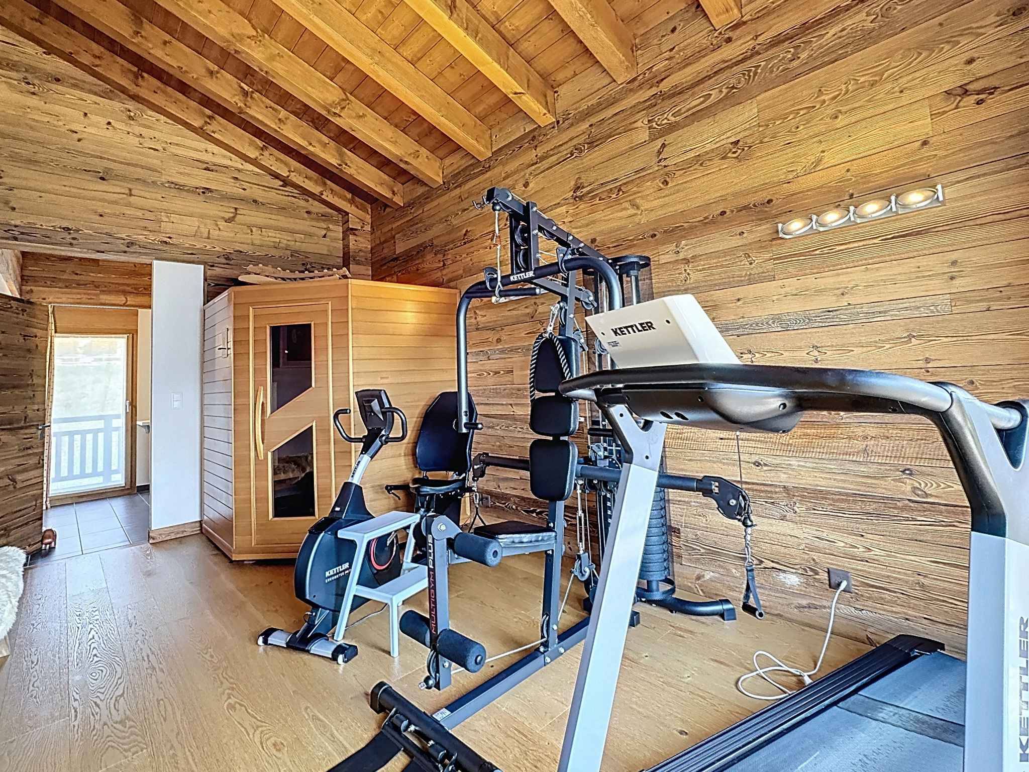 Magnifique chalet en vieux bois avec vue panoramique