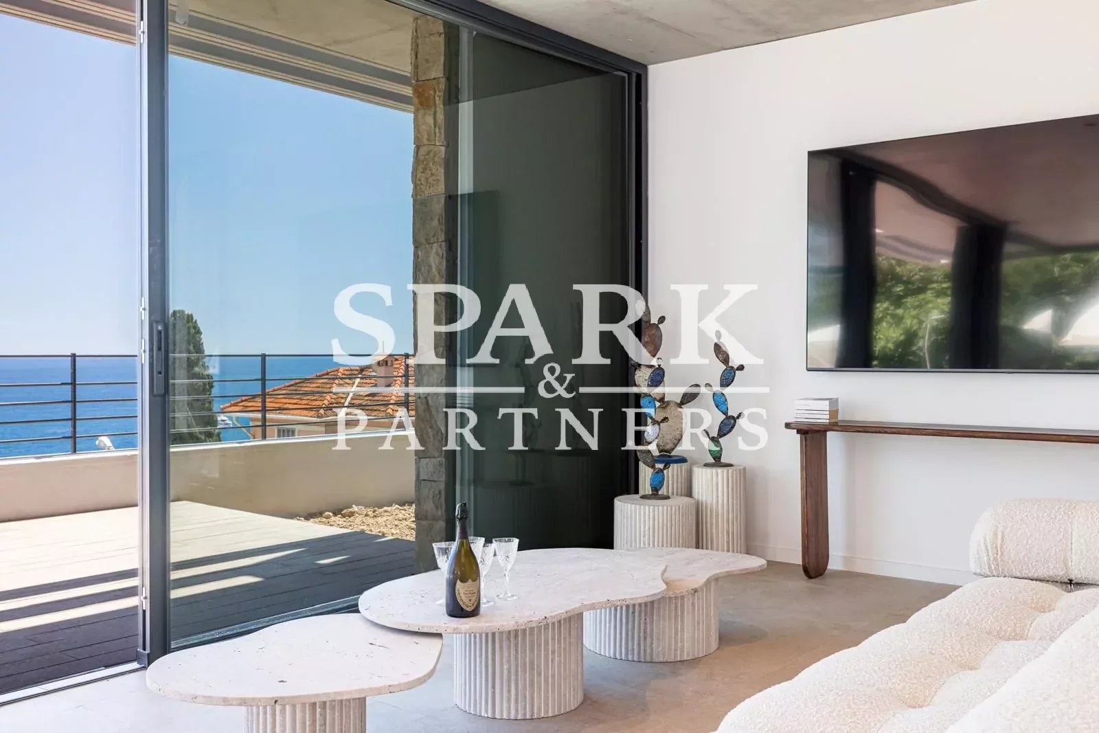 Location luxueuse villa proche Monaco
