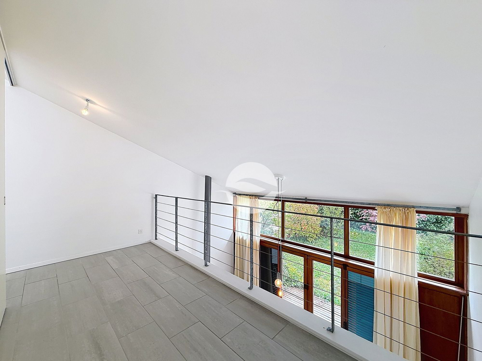 Charmante villa mitoyenne de 4.5 pièces, avec jardin arboré !