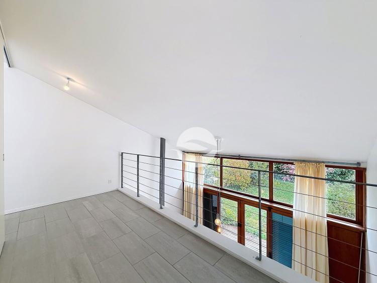 Charmante villa mitoyenne de 4.5 pièces, avec jardin arboré !