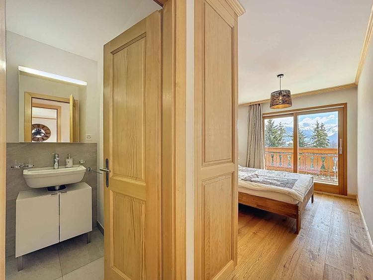 Magnifique appartement de 4.5 pièces avec jardin et belle vue