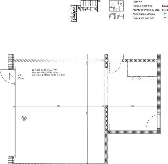 Schöner Gehweg mit Terrasse